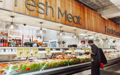 De la granja al estante: cómo las tiendas de comestibles de Hollywood y Miramar mantienen frescos los productos agrícolas