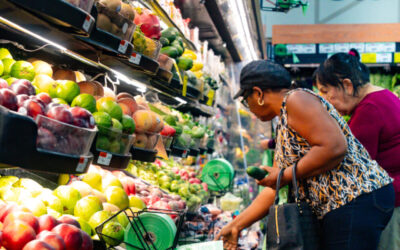 Cómo las tiendas de comestibles de Miramar apoyan a los agricultores y productores de alimentos locales